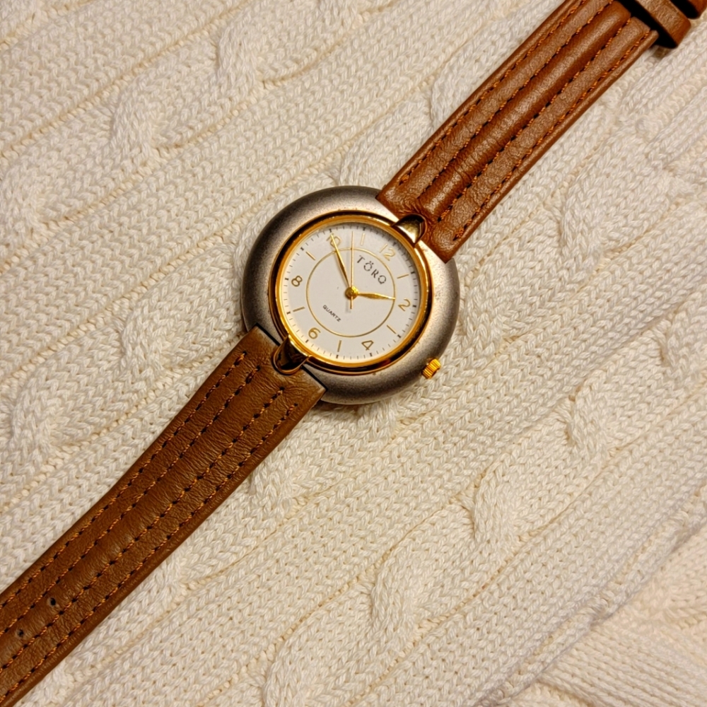 Vintage and eclectic women's Törq watch
